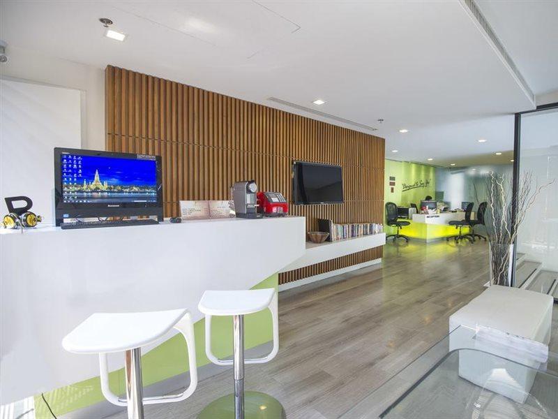 Marvin Suites Hotel Bangkok Sathorn Exterior foto