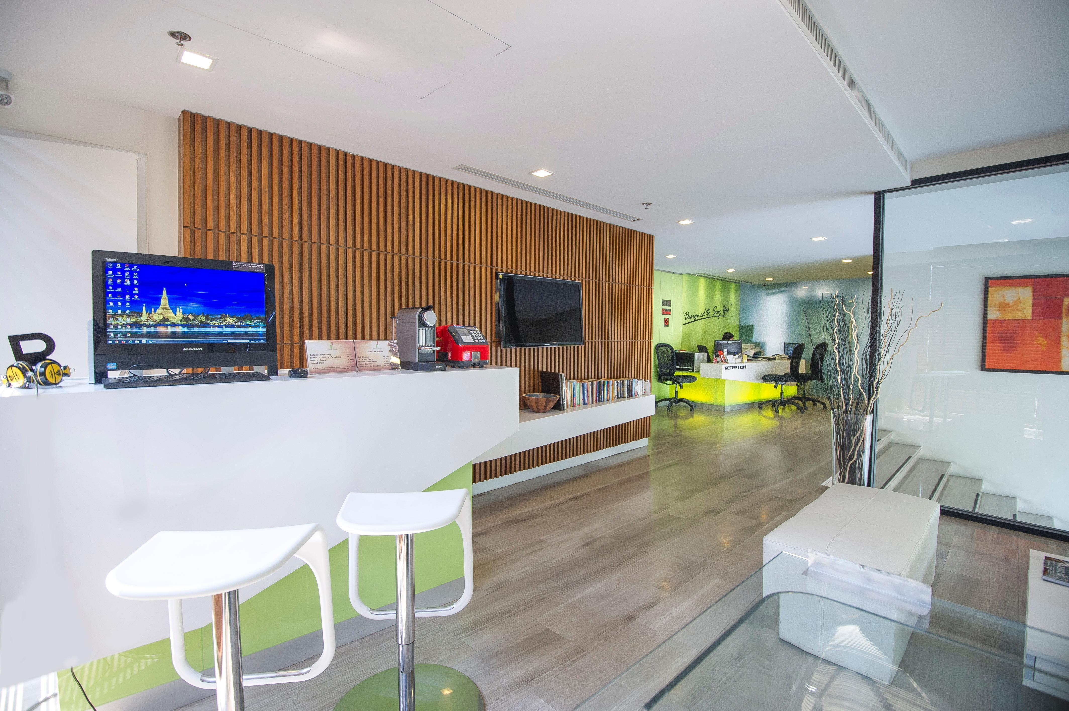 Marvin Suites Hotel Bangkok Sathorn Exterior foto